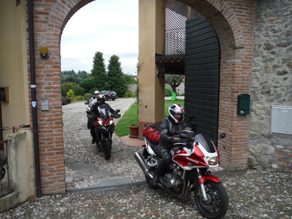 Agriturismo Villa Antonella Iseo Luaran gambar